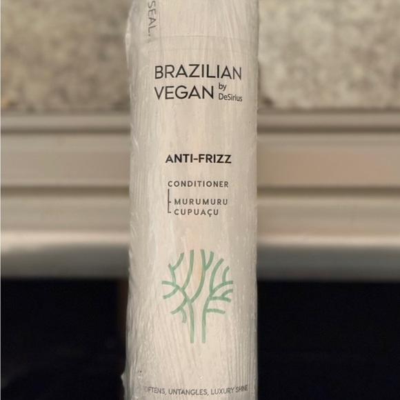 Brazilian Vegan Smoothing & Lamination Lotion - Picture 1 of 2